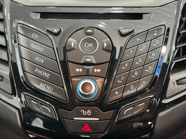 Used Ford Fiesta 2015 for sale - 76048163: Photo 27