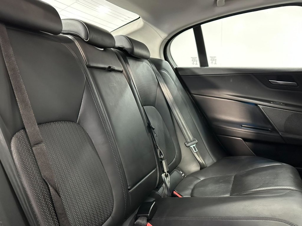 Used Jaguar XE 2017 for sale - 77631628: Photo 23