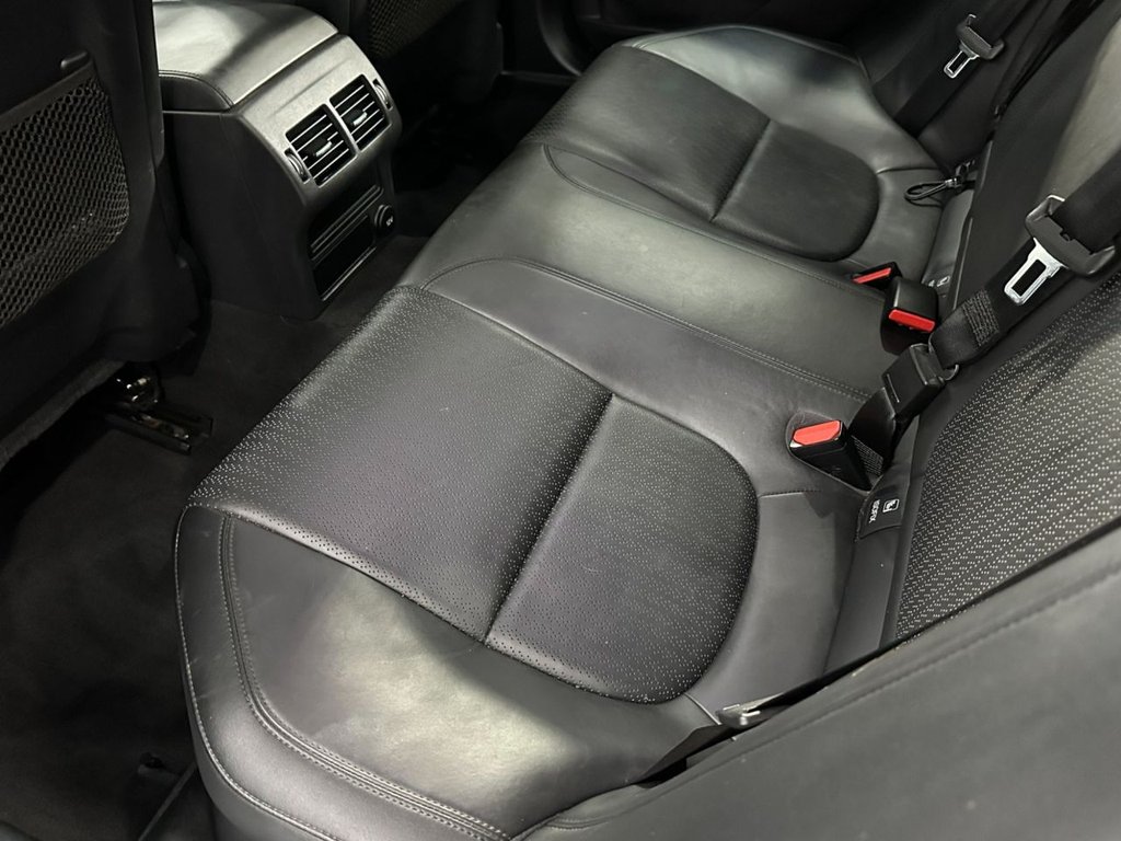 Used Jaguar XE 2017 for sale - 77631628: Photo 25