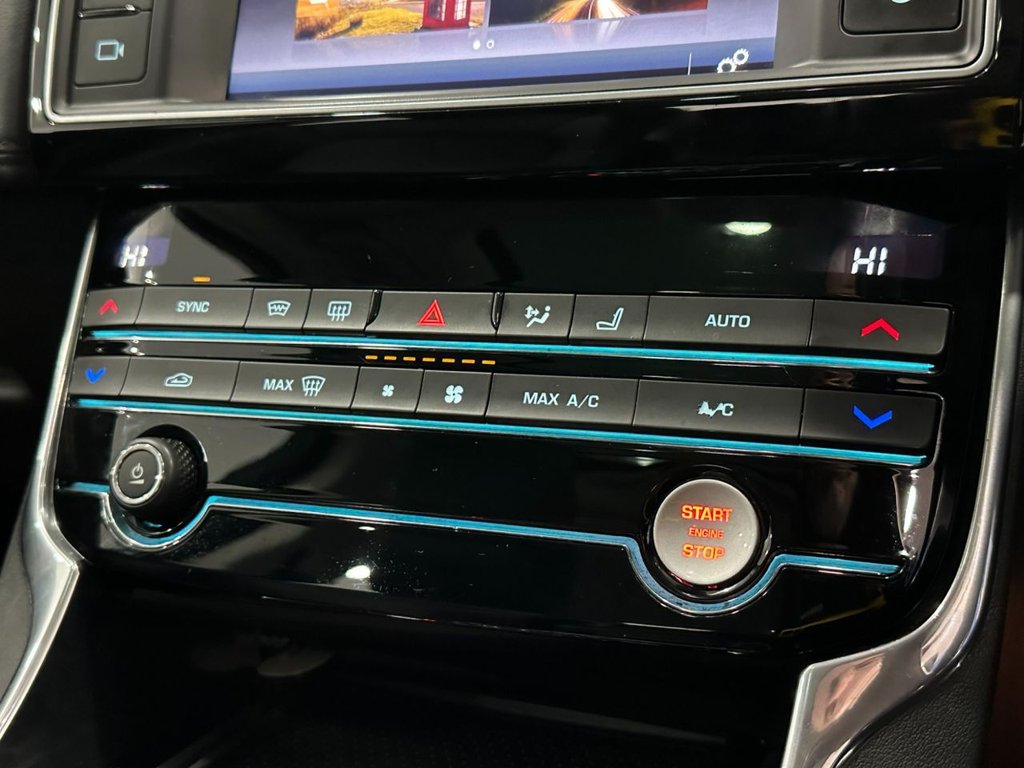 Used Jaguar XE 2017 for sale - 77631628: Photo 31