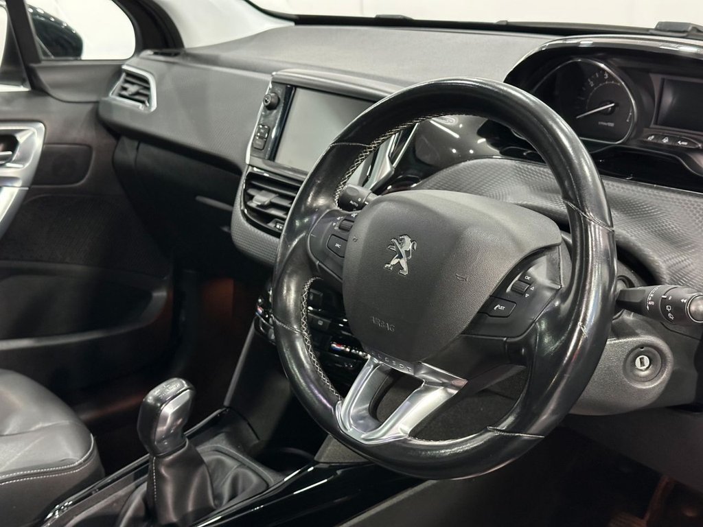 Used Peugeot 2008 2018 for sale - 76417659: Photo 12