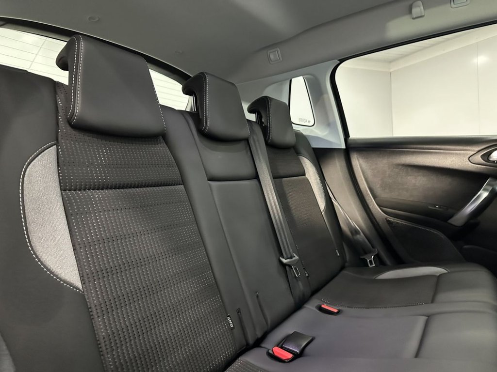 Used Peugeot 2008 2018 for sale - 76417659: Photo 17