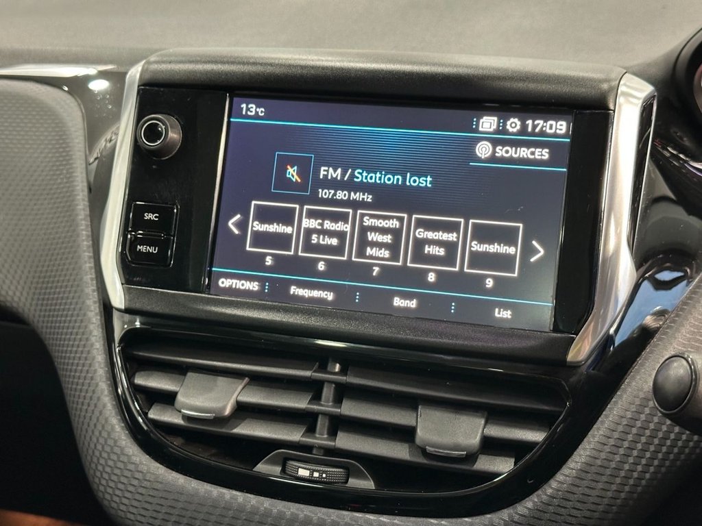 Used Peugeot 2008 2018 for sale - 76417659: Photo 26