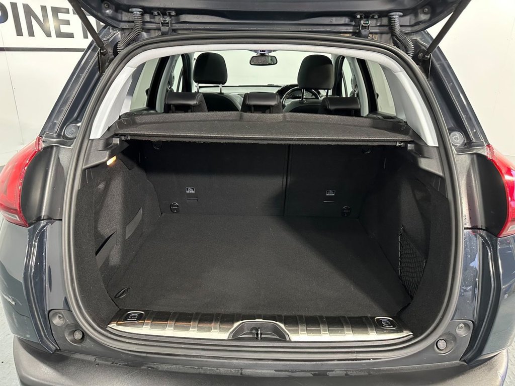 Used Peugeot 2008 2018 for sale - 76417659: Photo 31