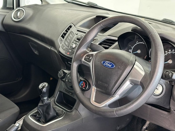 Used Ford Fiesta 2015 for sale - 76048544: Photo 16