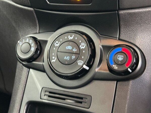 Used Ford Fiesta 2015 for sale - 76048544: Photo 24