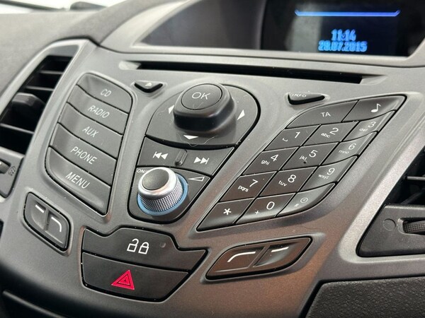 Used Ford Fiesta 2015 for sale - 76048544: Photo 25