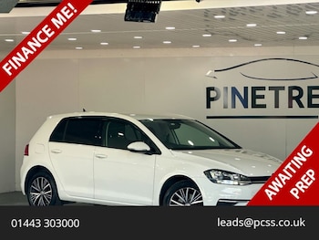 Used Volkswagen Golf 2017 for sale - 78645625: Photo