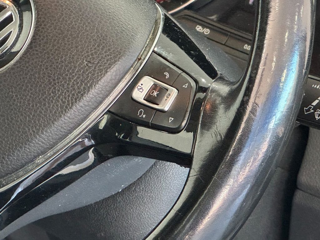 Used Volkswagen Polo 2015 for sale - 76080904: Photo 17