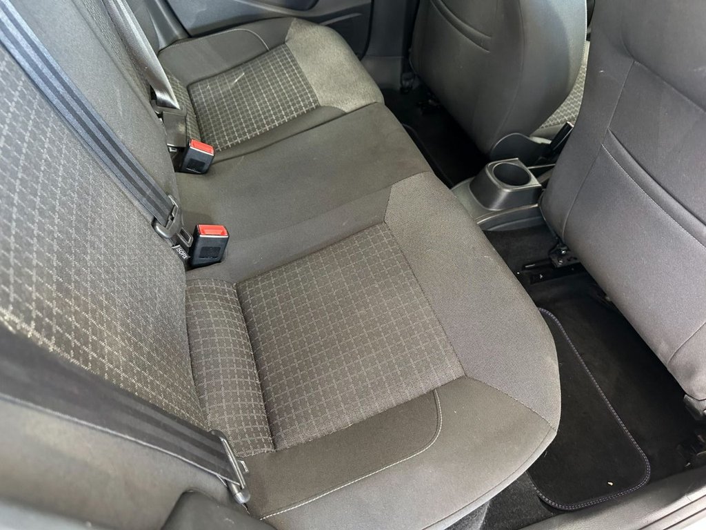 Used Volkswagen Polo 2015 for sale - 76080904: Photo 19