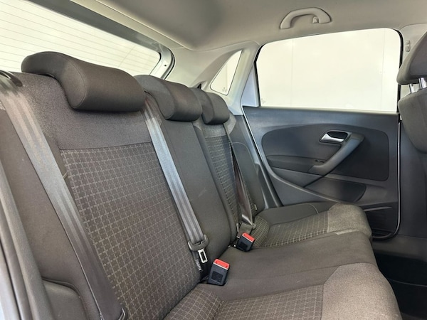 Used Volkswagen Polo 2015 for sale - 76080904: Photo 19