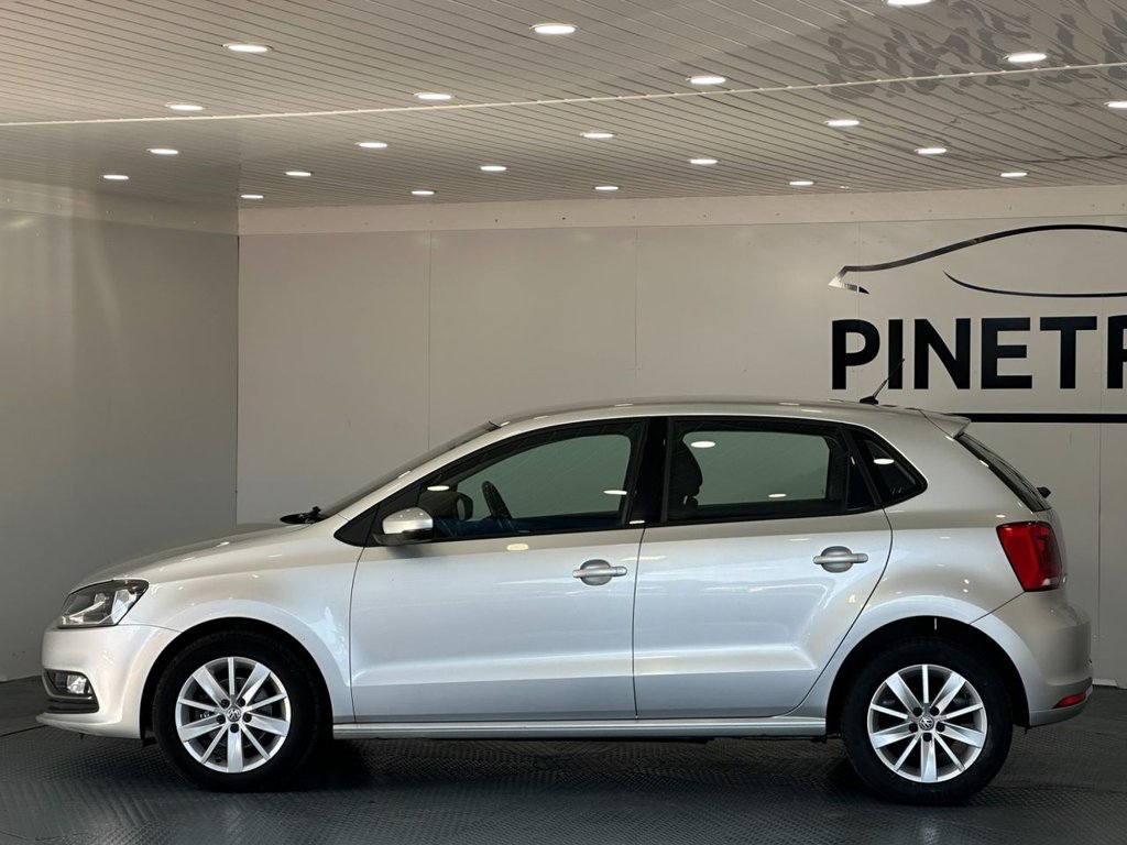 Used Volkswagen Polo 2015 for sale - 76080904: Photo 6