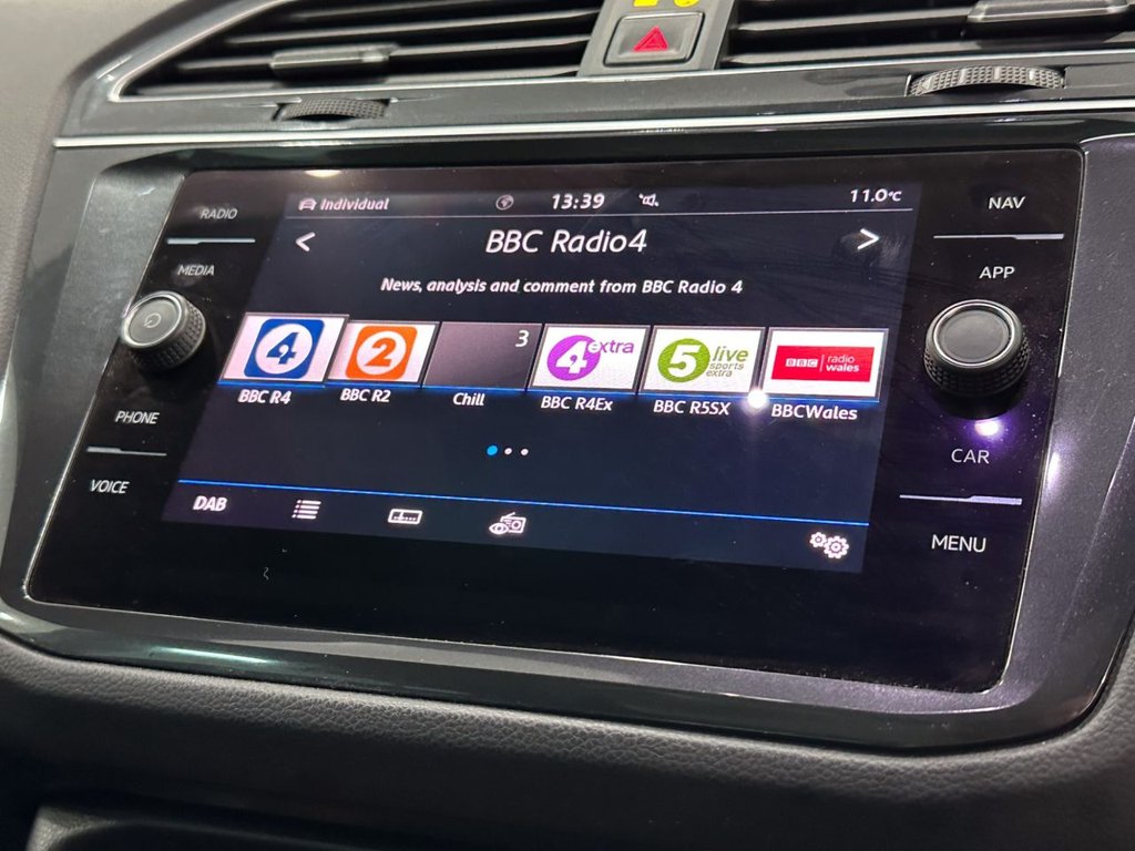 Used Volkswagen Tiguan 2018 for sale - 77680944: Photo 32