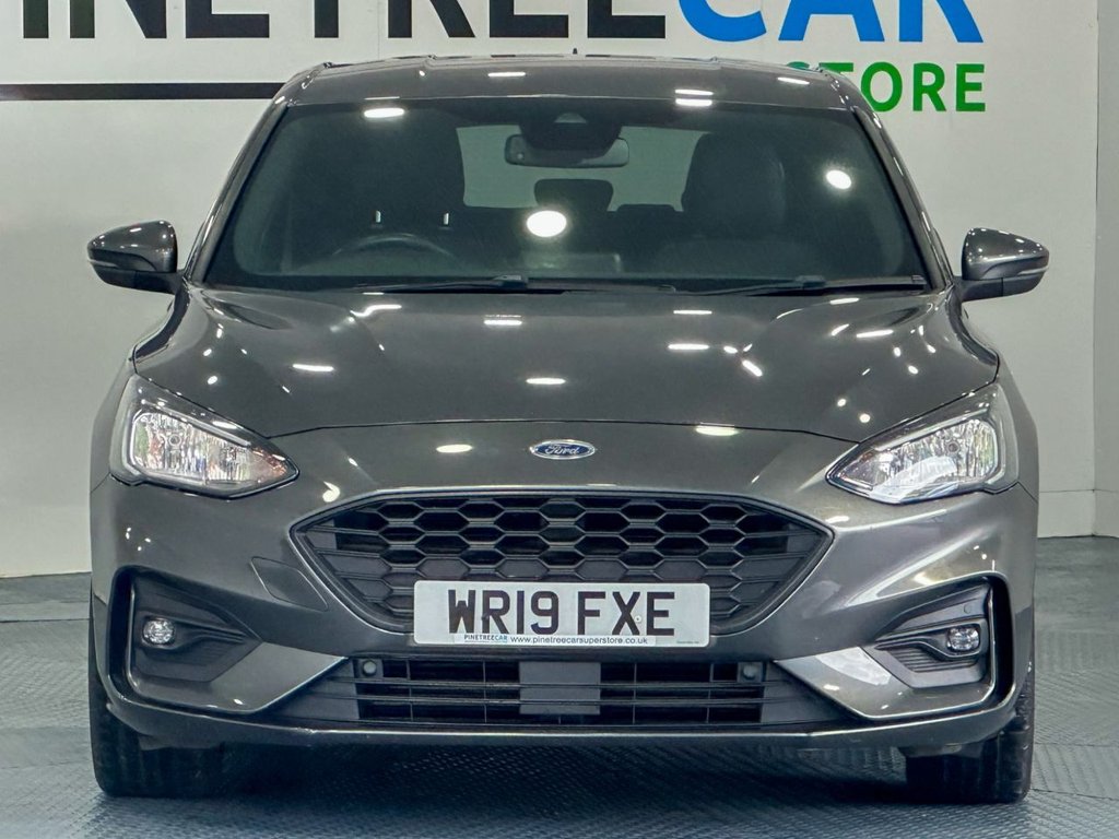 Used Ford Focus 2019 for sale - 76039918: Photo 2