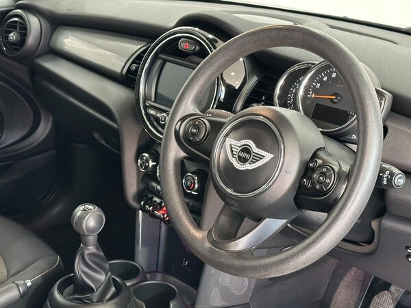 Used MINI Hatch 2020 for sale - 76119295: Photo 18