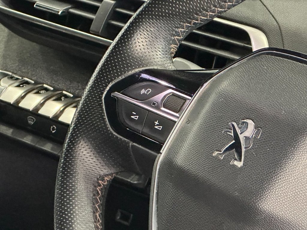 Used Peugeot 3008 2017 for sale - 77369473: Photo 13