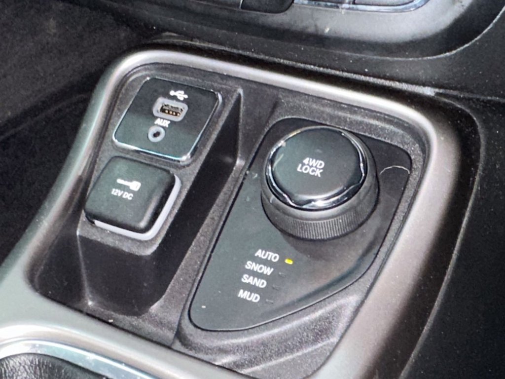 Used Jeep Compass 2018 for sale - 77608781: Photo 27