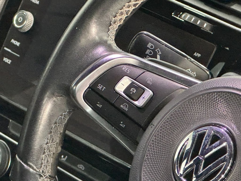 Used Volkswagen Golf 2018 for sale - 76711479: Photo 15