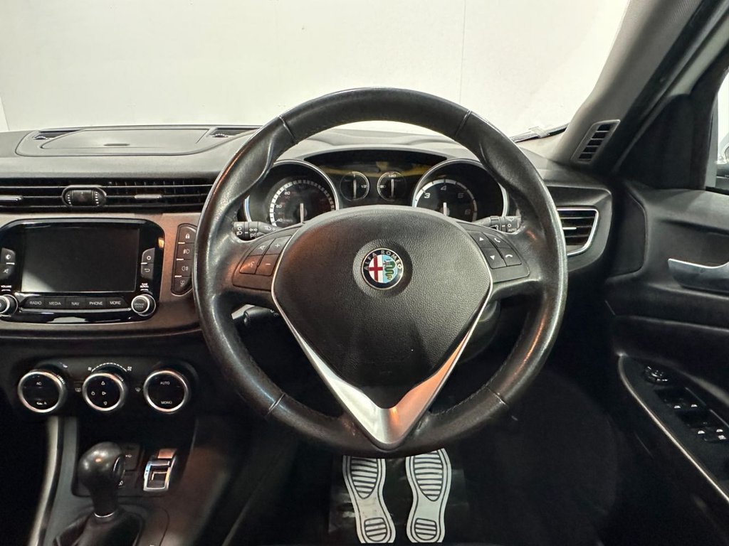 Used Alfa Romeo Giulietta 2015 for sale - 77302052: Photo 27