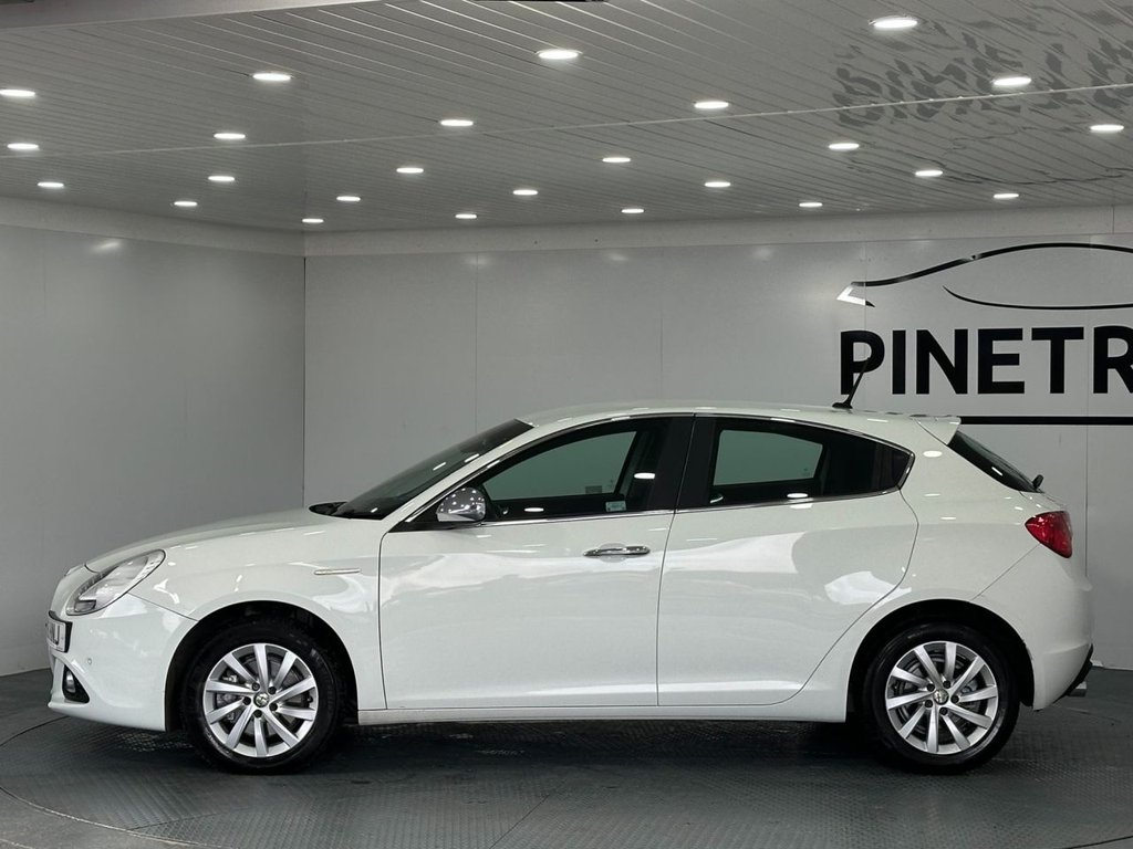 Used Alfa Romeo Giulietta 2015 for sale - 77302052: Photo 5