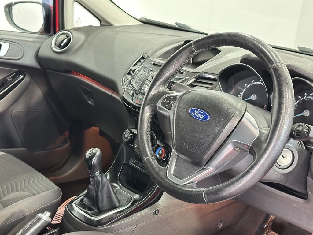 Used Ford Fiesta 2014 for sale - 76470196: Photo 16