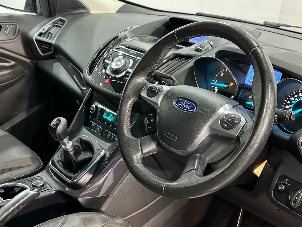 Used Ford Kuga 2014 for sale - 77250724: Photo 19