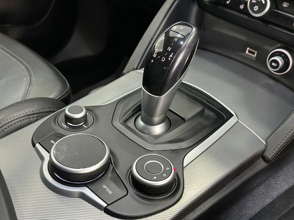 Used Alfa Romeo Stelvio 2017 for sale - 76039139: Photo 30