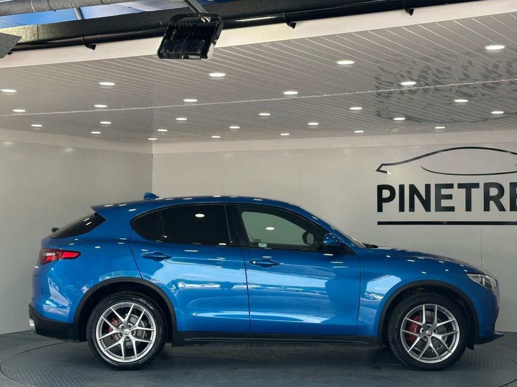 Used Alfa Romeo Stelvio 2017 for sale - 76039139: Photo 6