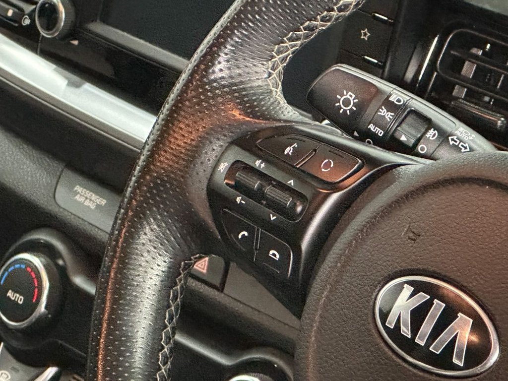 Used Kia Stonic 2018 for sale - 77212794: Photo 17