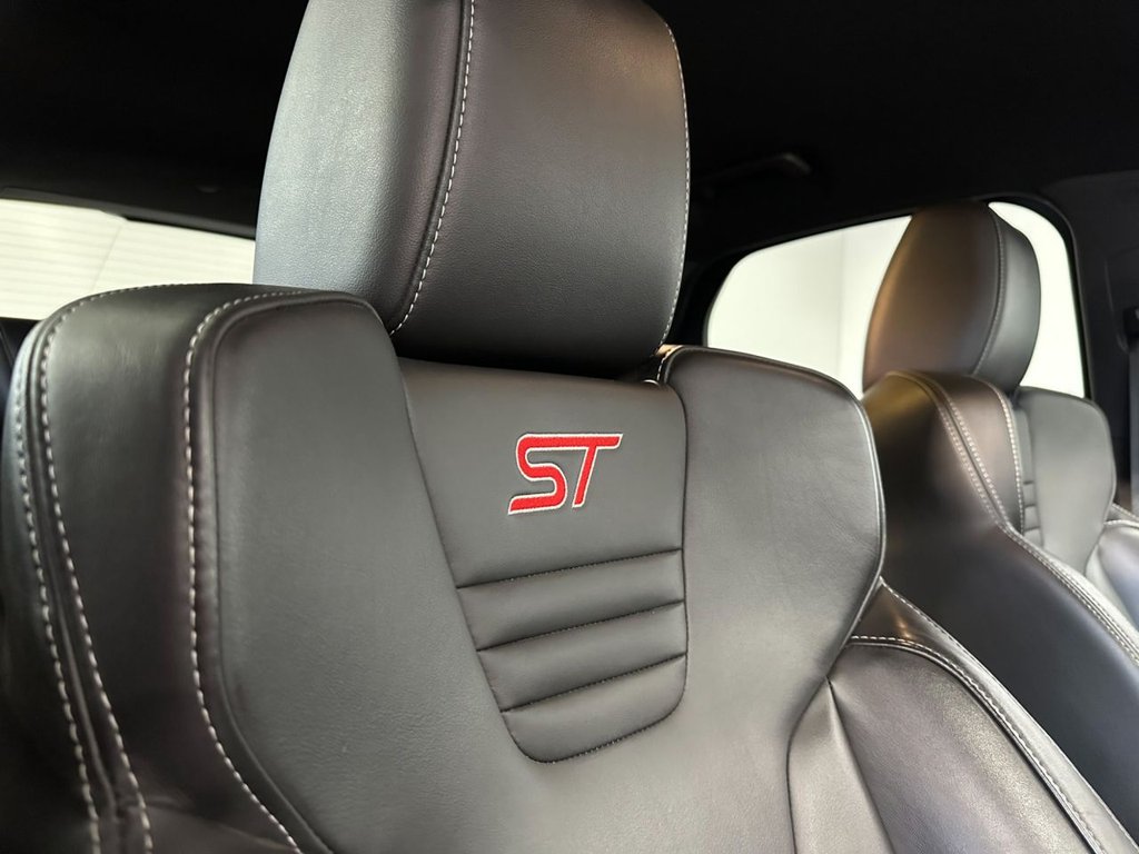 Used Ford Focus 2015 for sale - 77122327: Photo 19