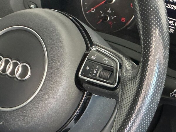 Used Audi Q3 2017 for sale - 76080957: Photo 19