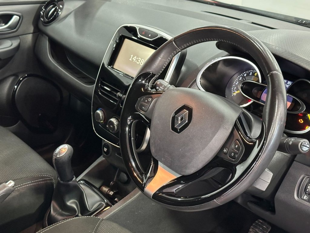 Used Renault Clio 2016 for sale - 77621552: Photo 15