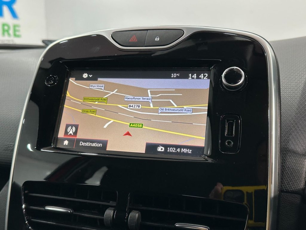 Used Renault Clio 2016 for sale - 77621552: Photo 32