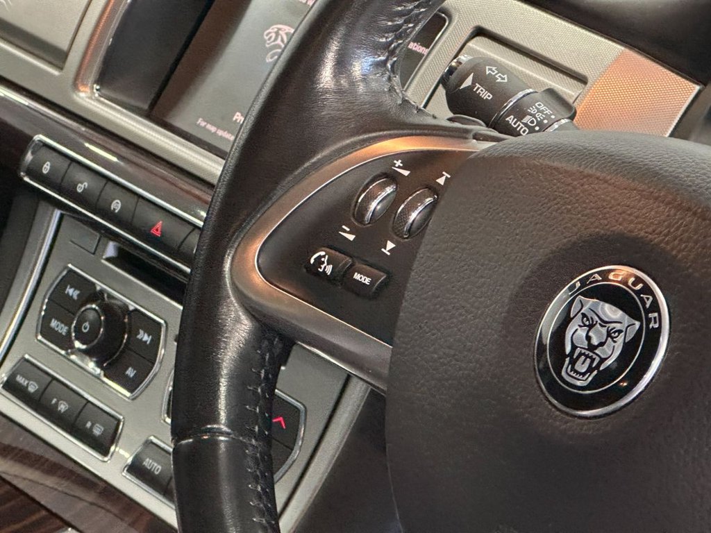 Used Jaguar XF 2015 for sale - 77534748: Photo 14