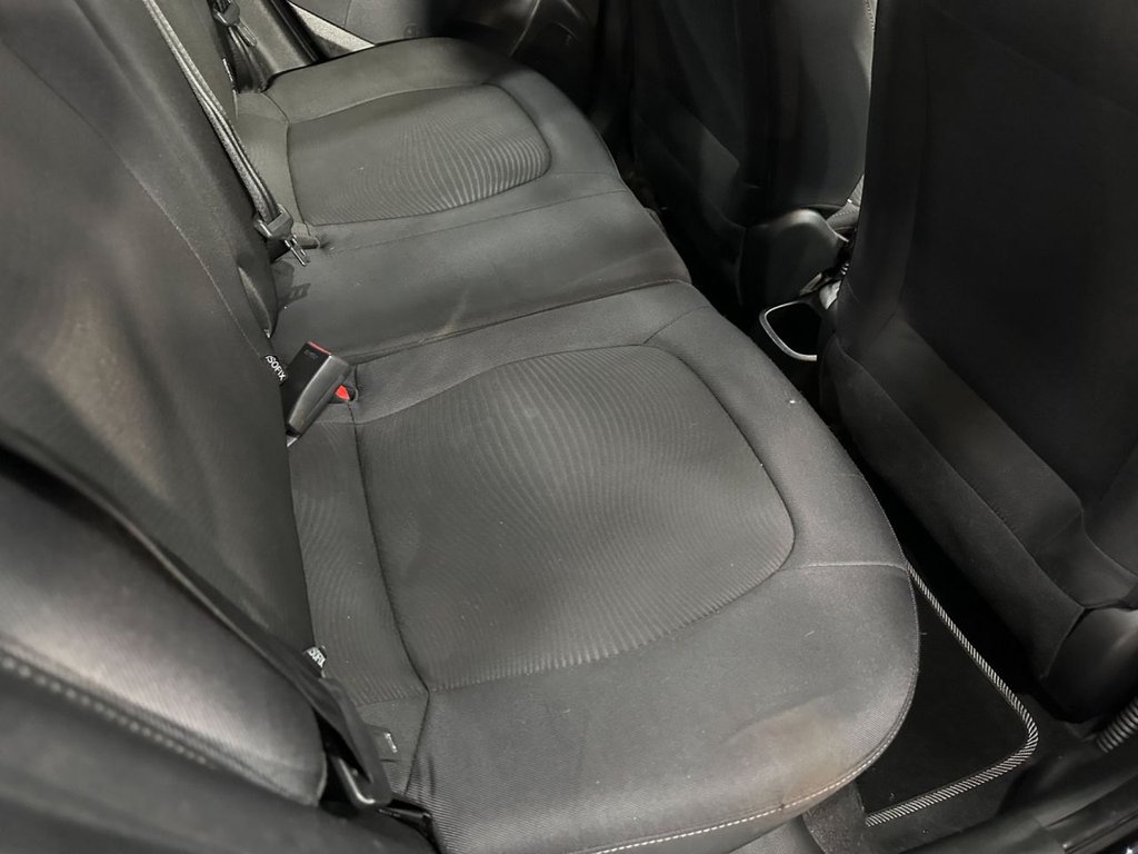 Used Hyundai i10 2019 for sale - 76303948: Photo 19