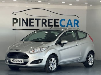 Used Ford Fiesta 2015 for sale - 76040196: Photo