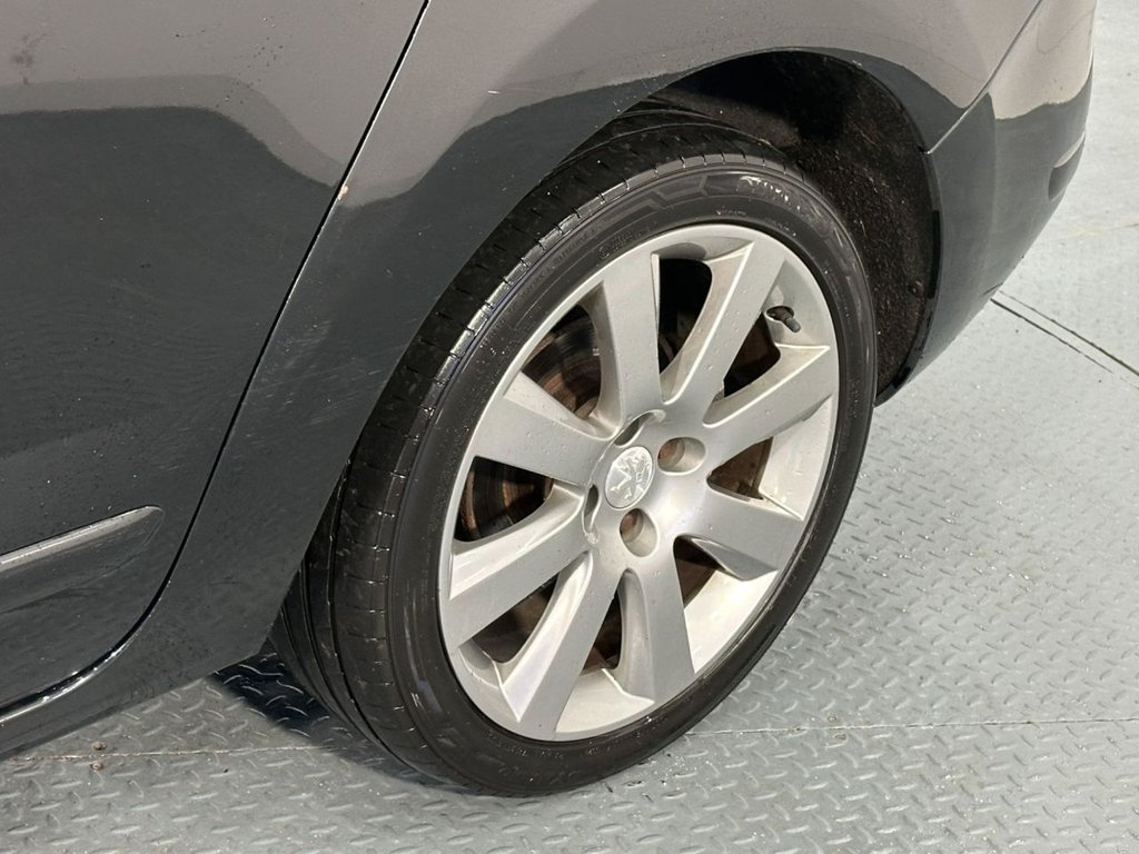 Used Peugeot 5008 2016 for sale - 77583737: Photo 12