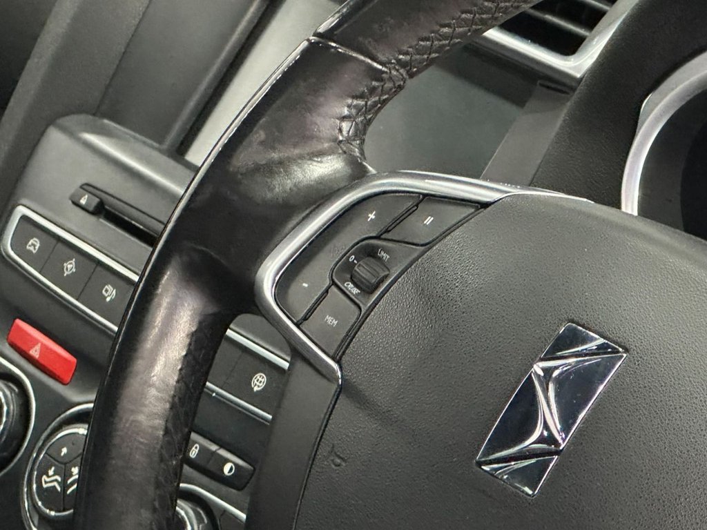 Used DS Automobiles DS 4 Crossback 2015 for sale - 76338581: Photo 15