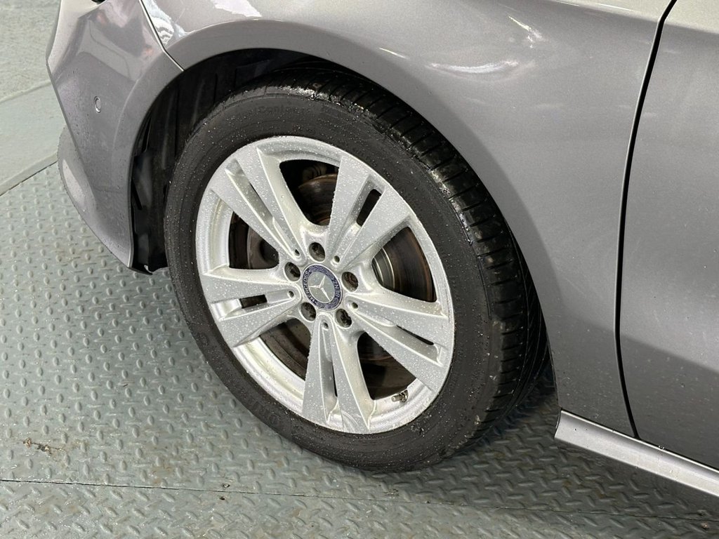 Used Mercedes-Benz A-Class 2015 for sale - 77384463: Photo 12