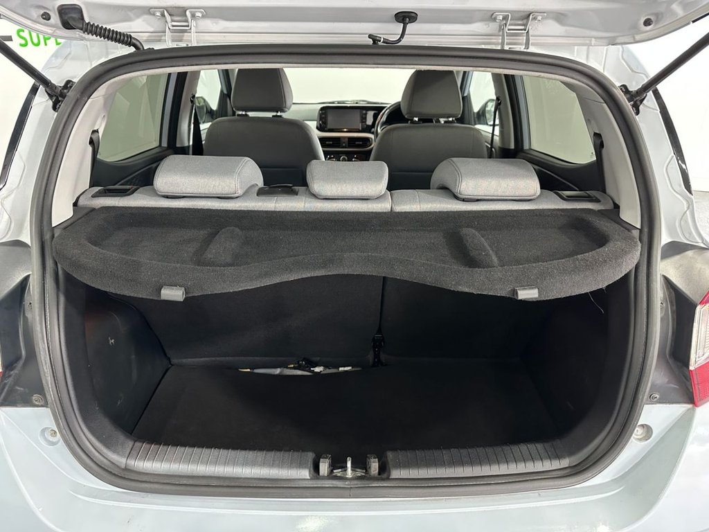 Used Hyundai i10 2020 for sale - 77250734: Photo 35