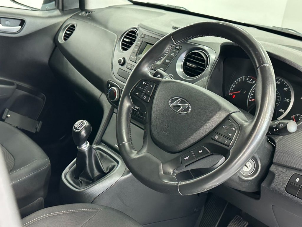 Used Hyundai i10 2017 for sale - 76147981: Photo 18
