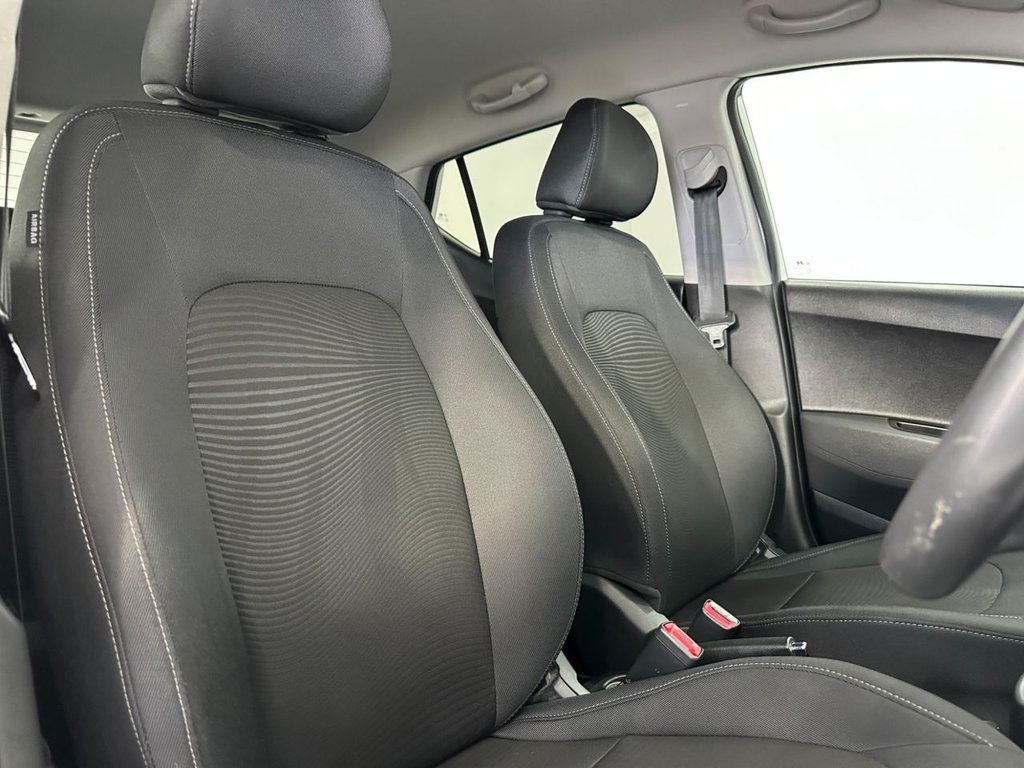 Used Hyundai i10 2017 for sale - 76147981: Photo 20