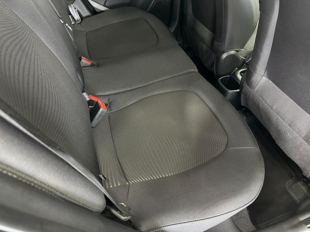 Used Hyundai i10 2017 for sale - 76147981: Photo 21