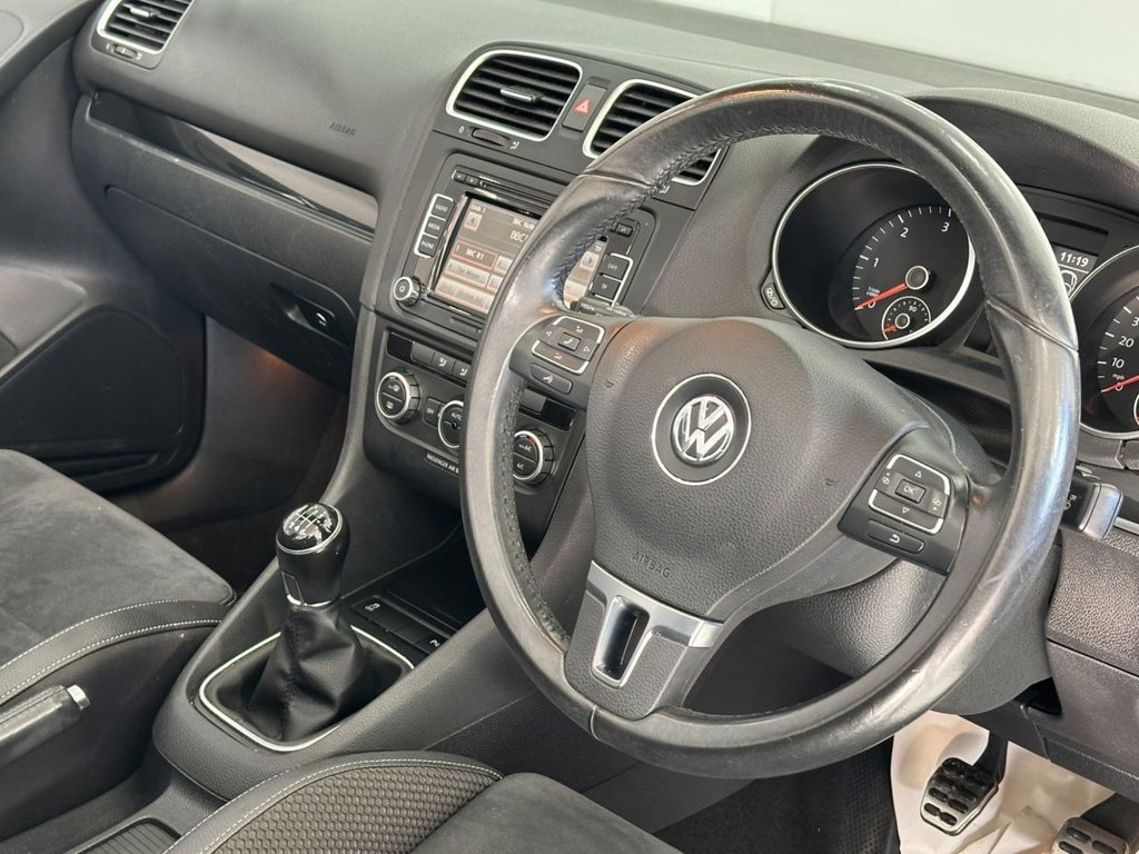 Used Volkswagen Golf 2015 for sale - 77384490: Photo 15
