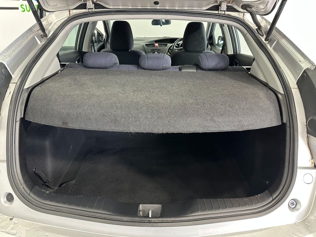 Used Honda Civic 2012 for sale - 77571890: Photo 27