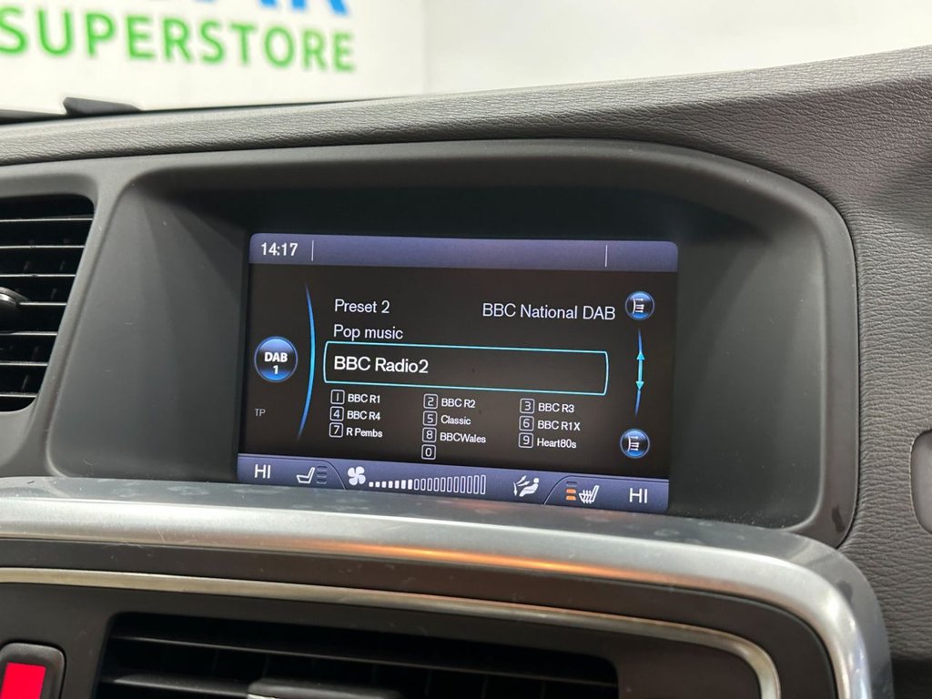 Used Volvo V60 2013 for sale - 77250698: Photo 33