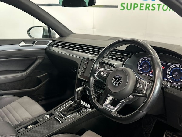 Used Volkswagen Passat 2018 for sale - 76039916: Photo 12