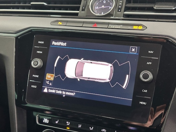 Used Volkswagen Passat 2018 for sale - 76039916: Photo 28