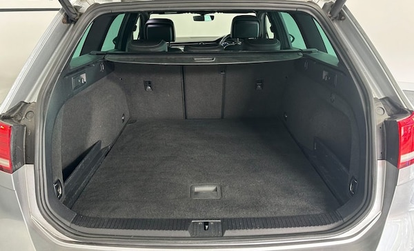 Used Volkswagen Passat 2018 for sale - 76039916: Photo 34