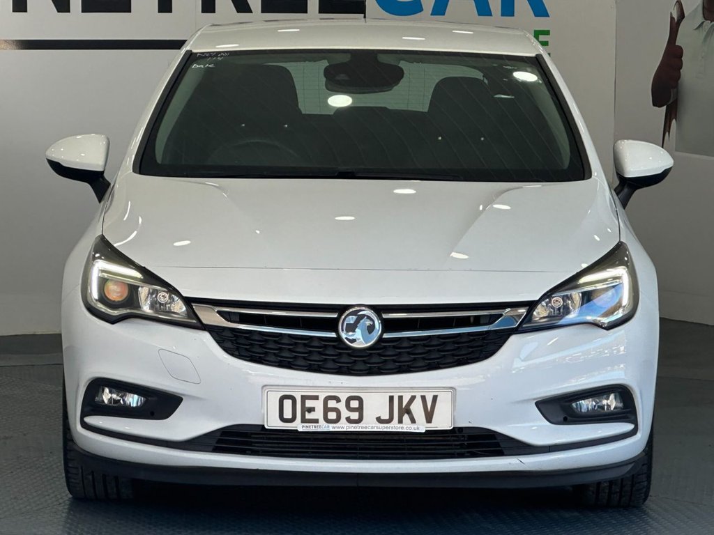 Used Vauxhall Astra 2019 for sale - 78096949: Photo 2